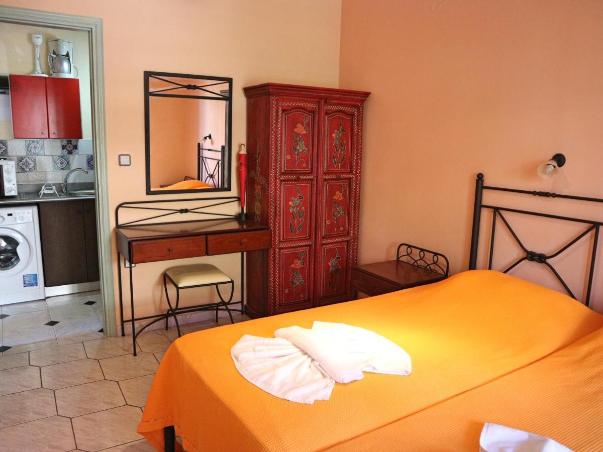 Villa Eleni Seaside Apartments Platanias  Ngoại thất bức ảnh